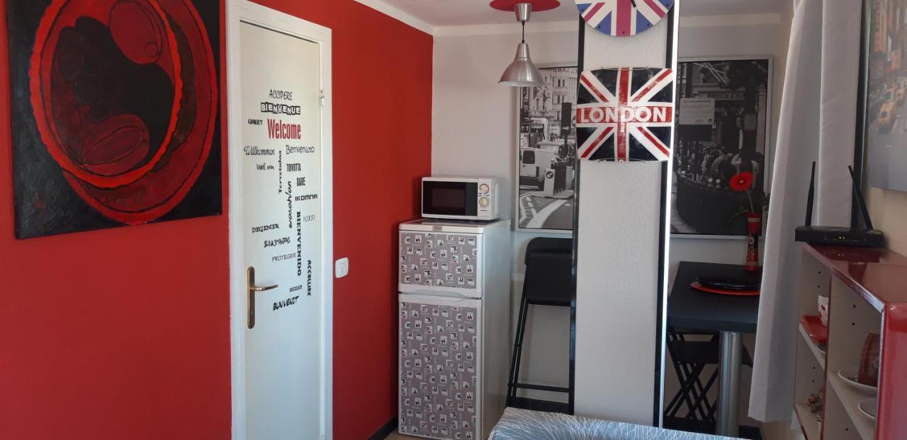 Silent Bay Apartments Сестри Леванте Екстериор снимка