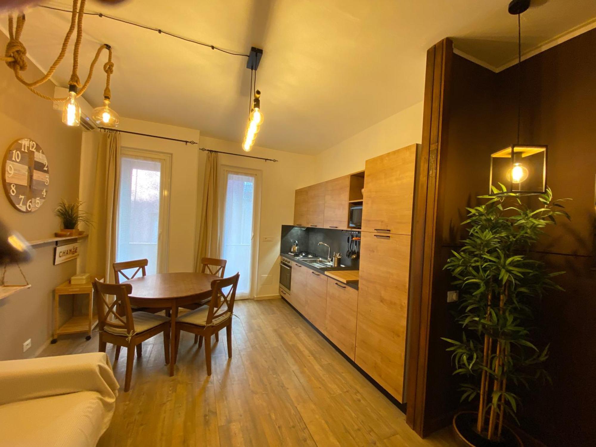 Silent Bay Apartments Сестри Леванте Екстериор снимка